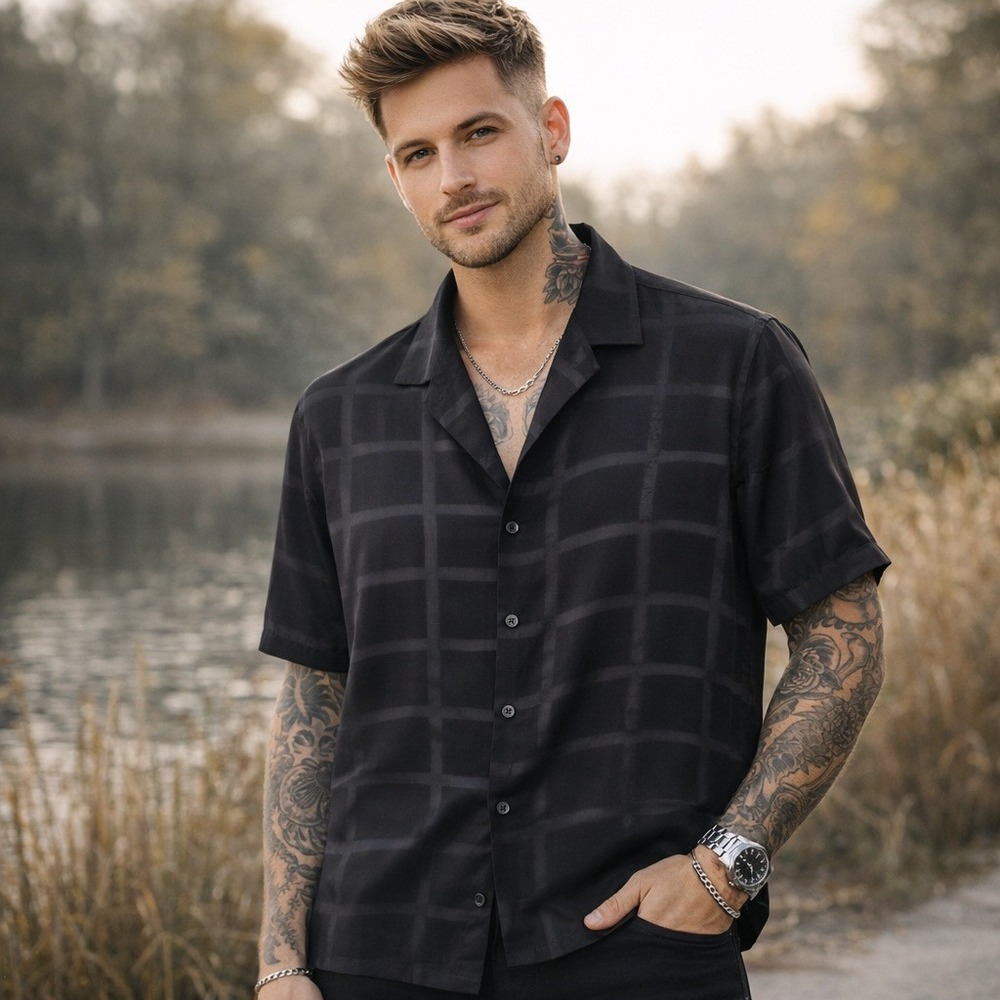 ASOS DESIGN Black Grid Pattern Short Sleeve‎ Button Up Shirt Men's Sz M Jacquard